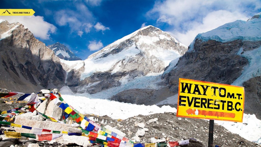 Way to Mt Everest